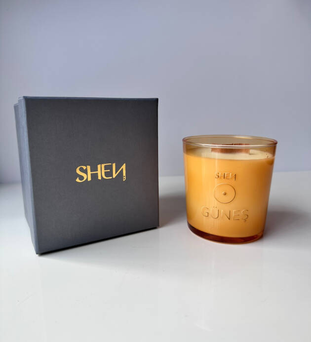 Shen Güneş  Mum-Işığını Hatırla: Sedir,Paçuli,Portakal Yağı ile %100 Doğal Soya Mumu 276 GR
