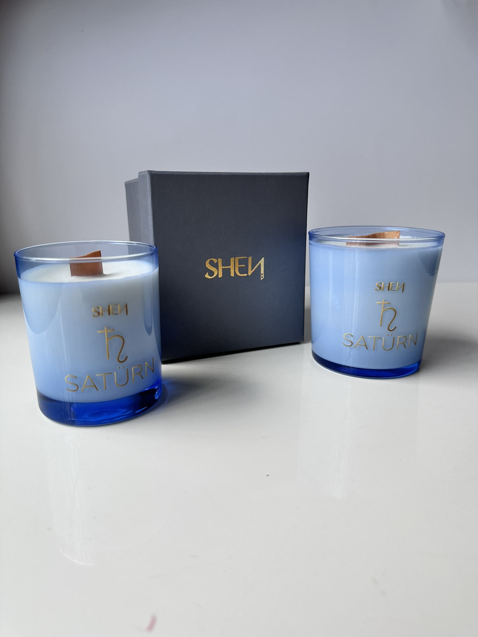 Shen Satürn Mum – Zamanla Güçlen: Sedir, Mür, Paçuli Yağı ile %100 Doğal Soya Mumu 193 GR - Görsel 3