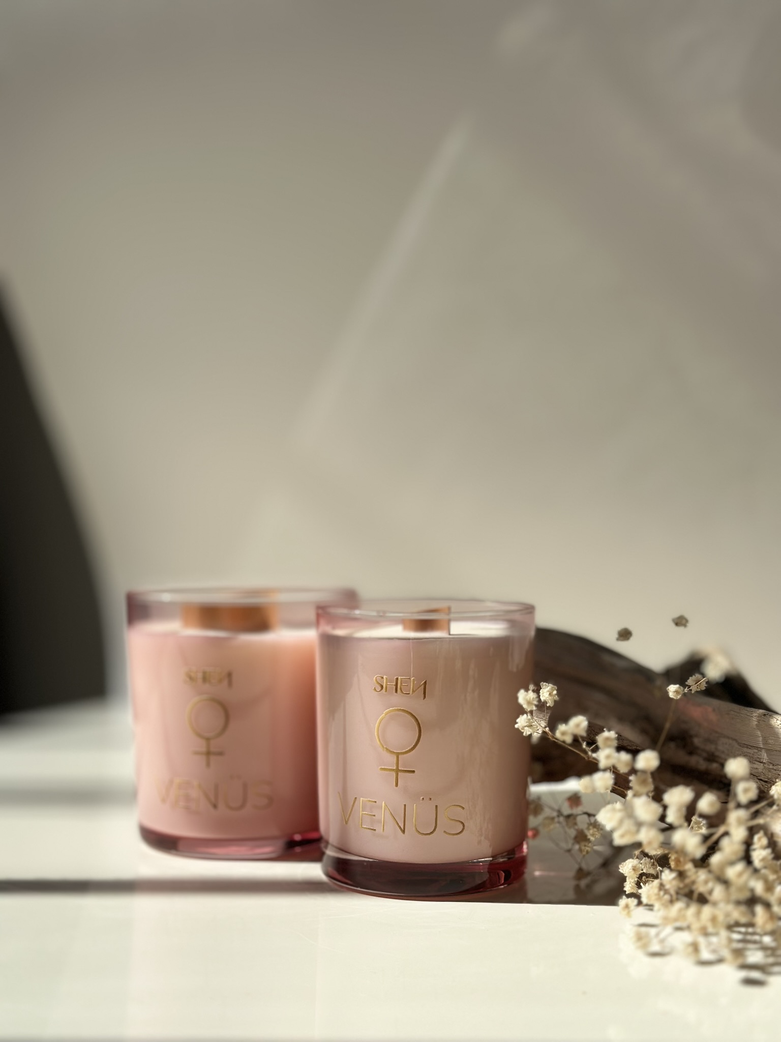 Shen Venüs Mum – Sevgin Senin Sanatın: Itır, Ylang Ylang, Palmarosa Yağı ile %100 Doğal Soya Mumu 193 GR - Görsel 4